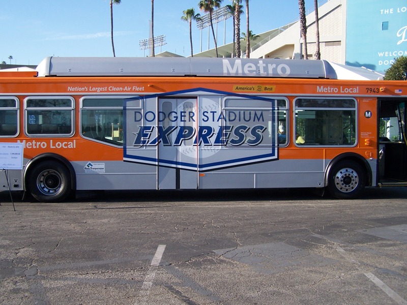 dodgers bus pic